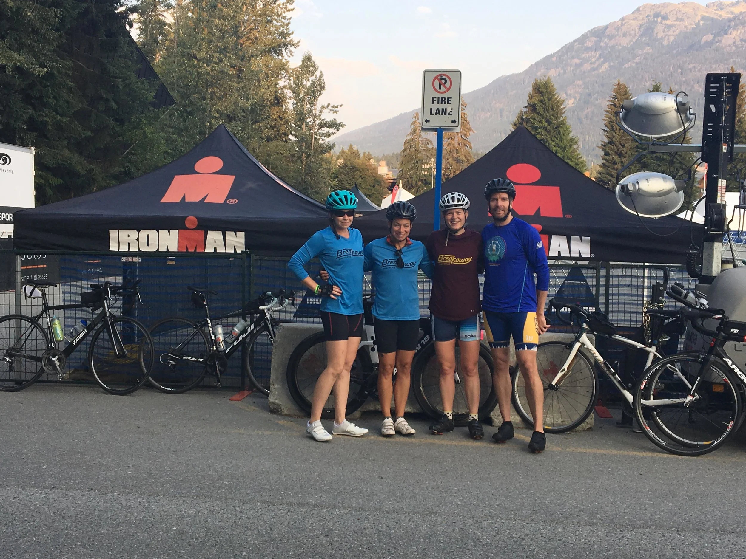 Mel, Jenny, Sandra, and Marc (Fabia taking pic) on a shake out ride the day before the race.