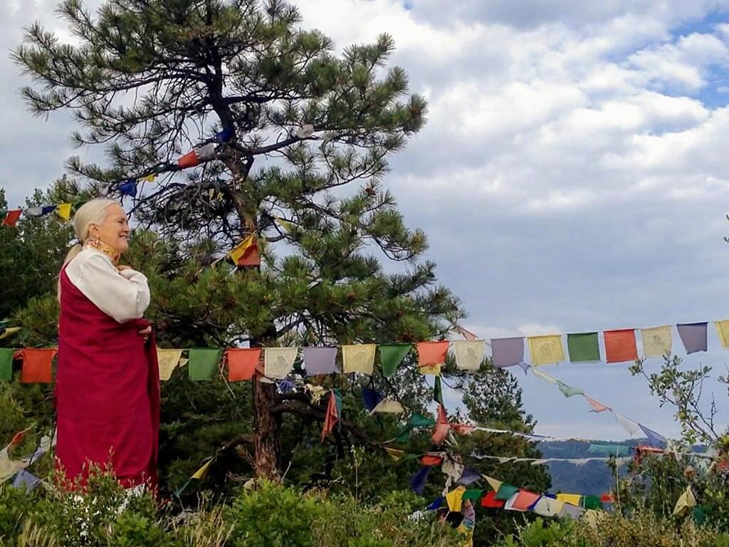 lama-tsultrim-allione-nature.jpg