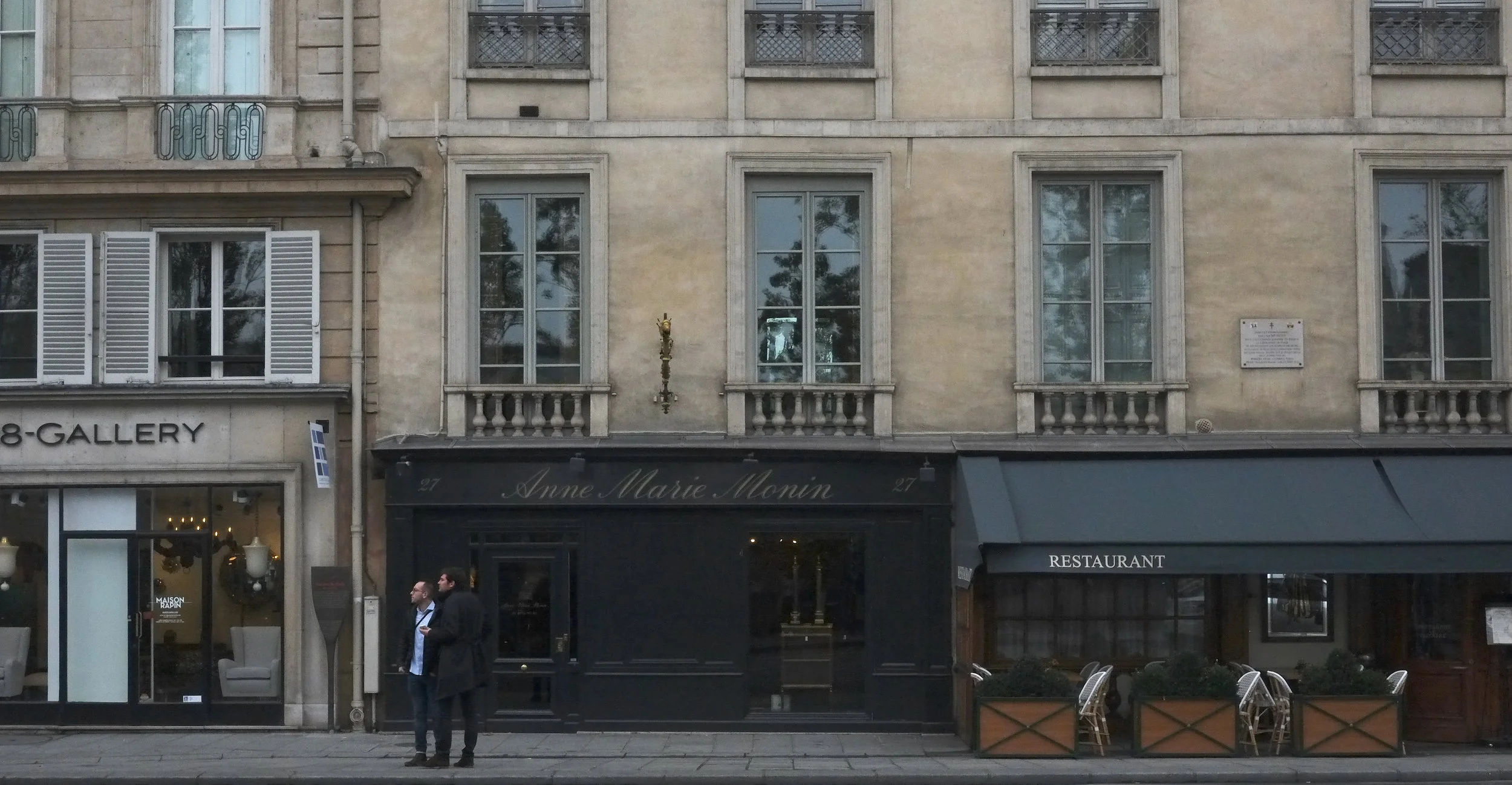France014.jpg
