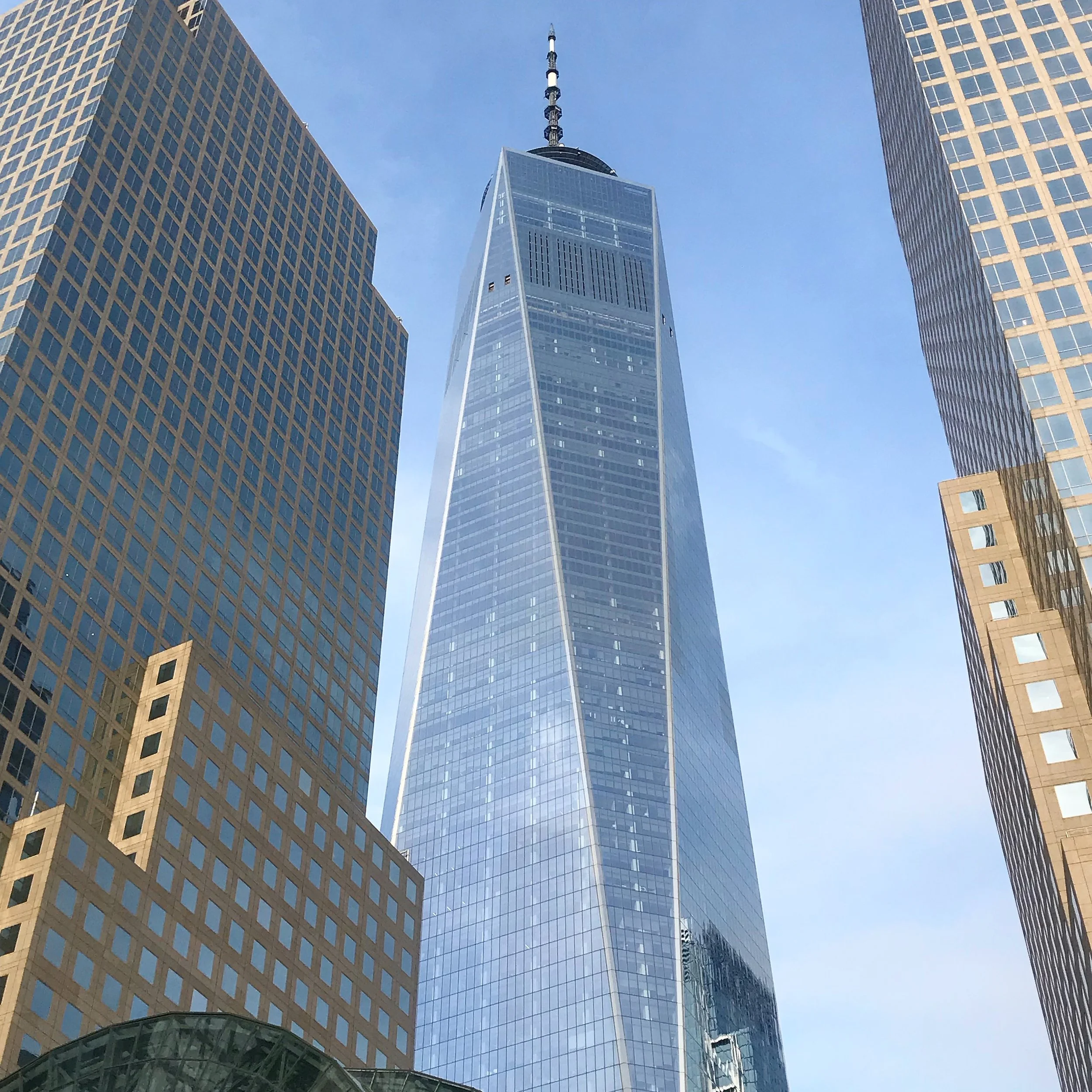 Cocktails at Loopy Doopy Rooftop Bar: Le District, NYC