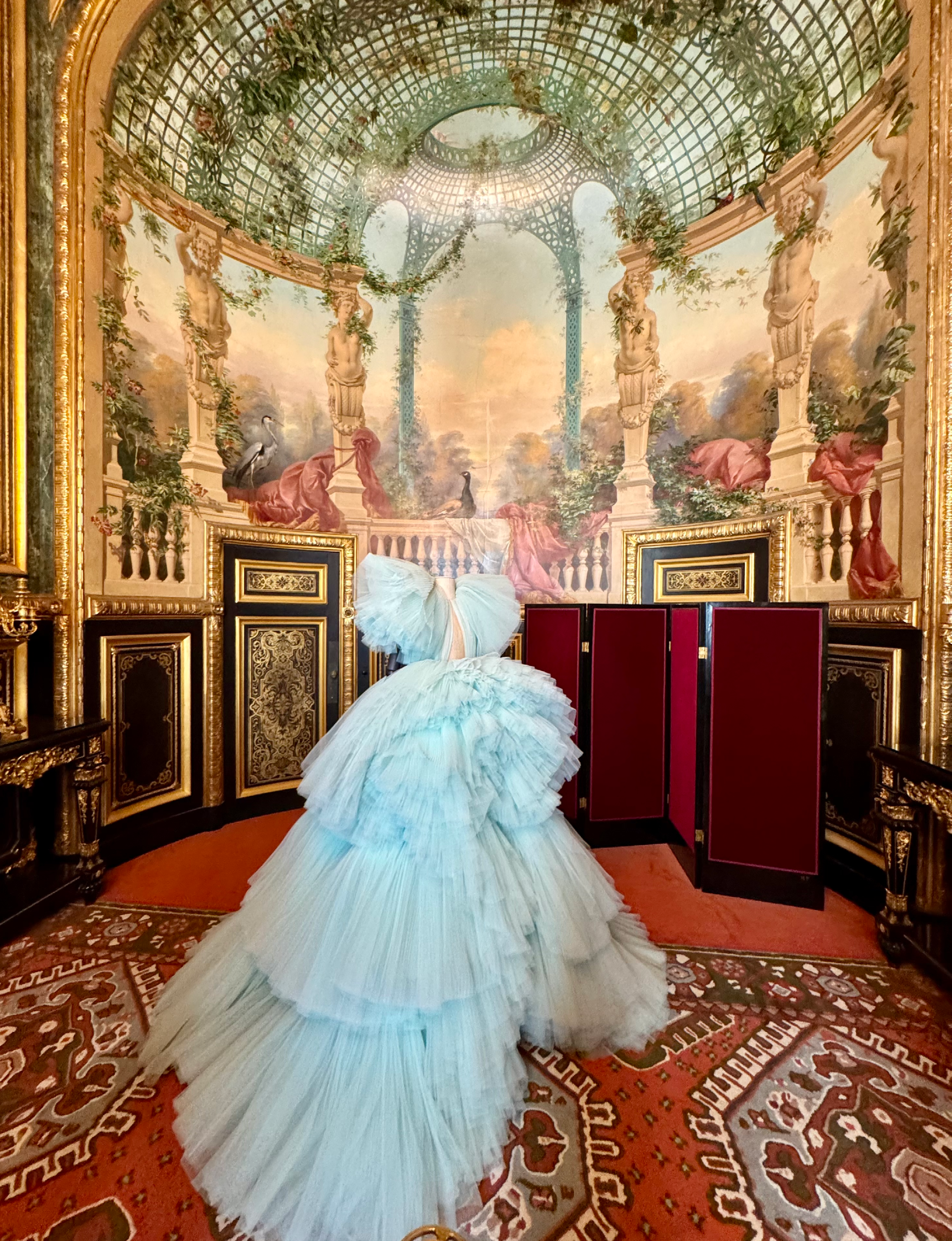 Louvre Couture Paris: Fashion, Art &amp; The Ritz Paris