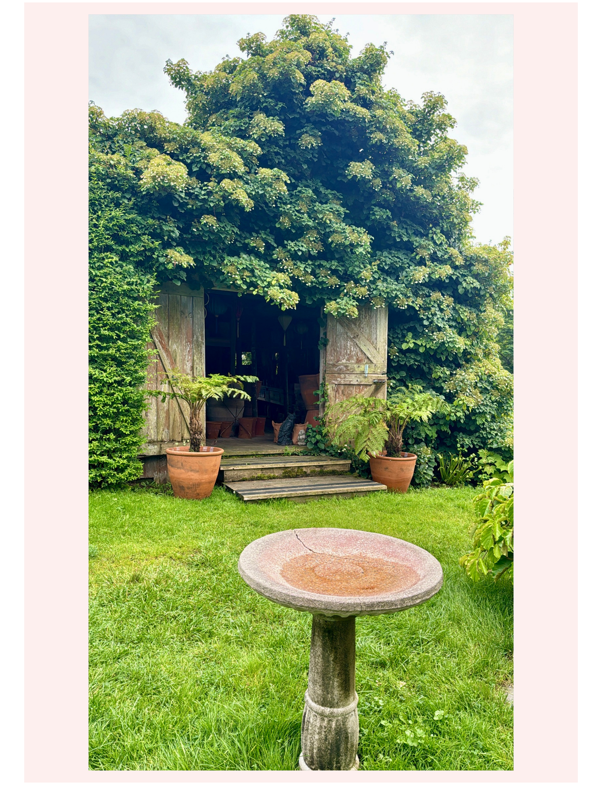 Snug Harbor Farm exterior in Kennebunkport Maine