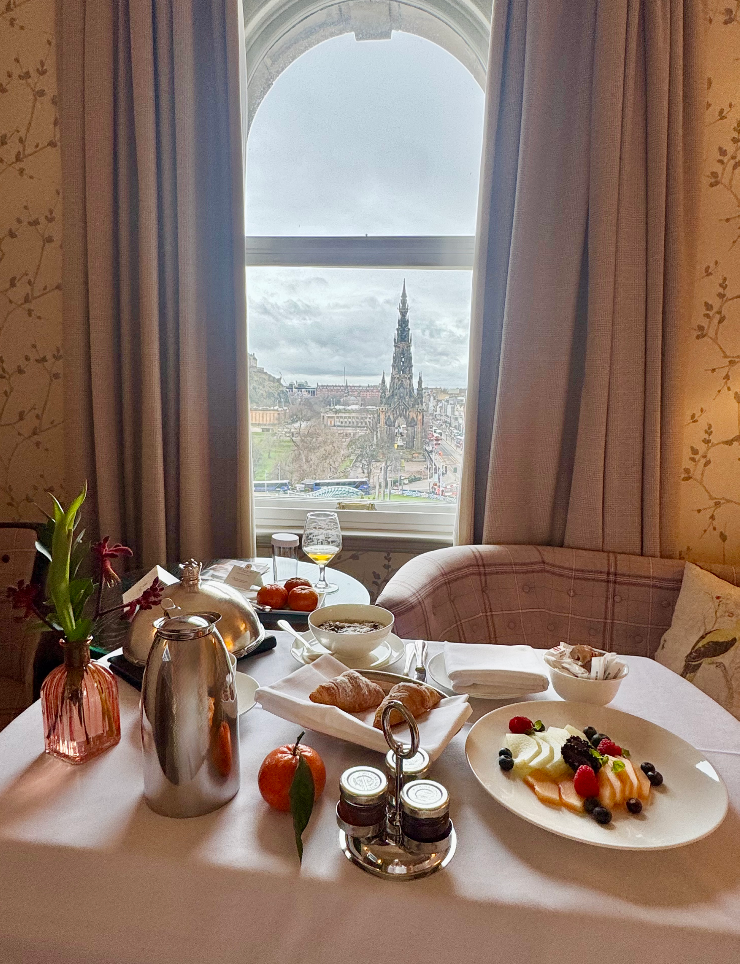 Edinburgh, Scotland beautiful hotel rooms breakfast