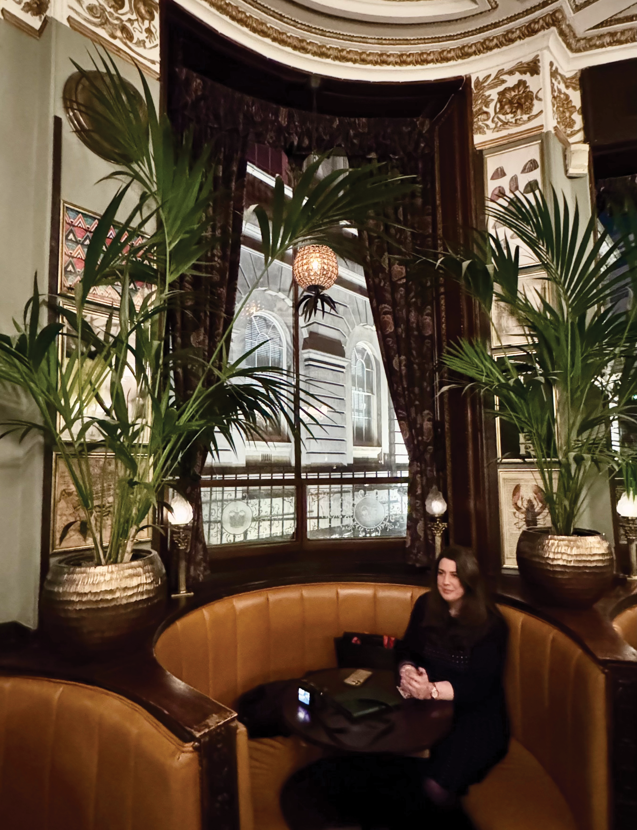 Café Royal, Edinburgh, Scotland high ceilings round booths