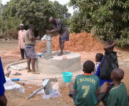 Right: EnviroOne has completed drilling two clean water wells that have impacted the lives of over 300 people. It’s in the process of drilling a third well.
