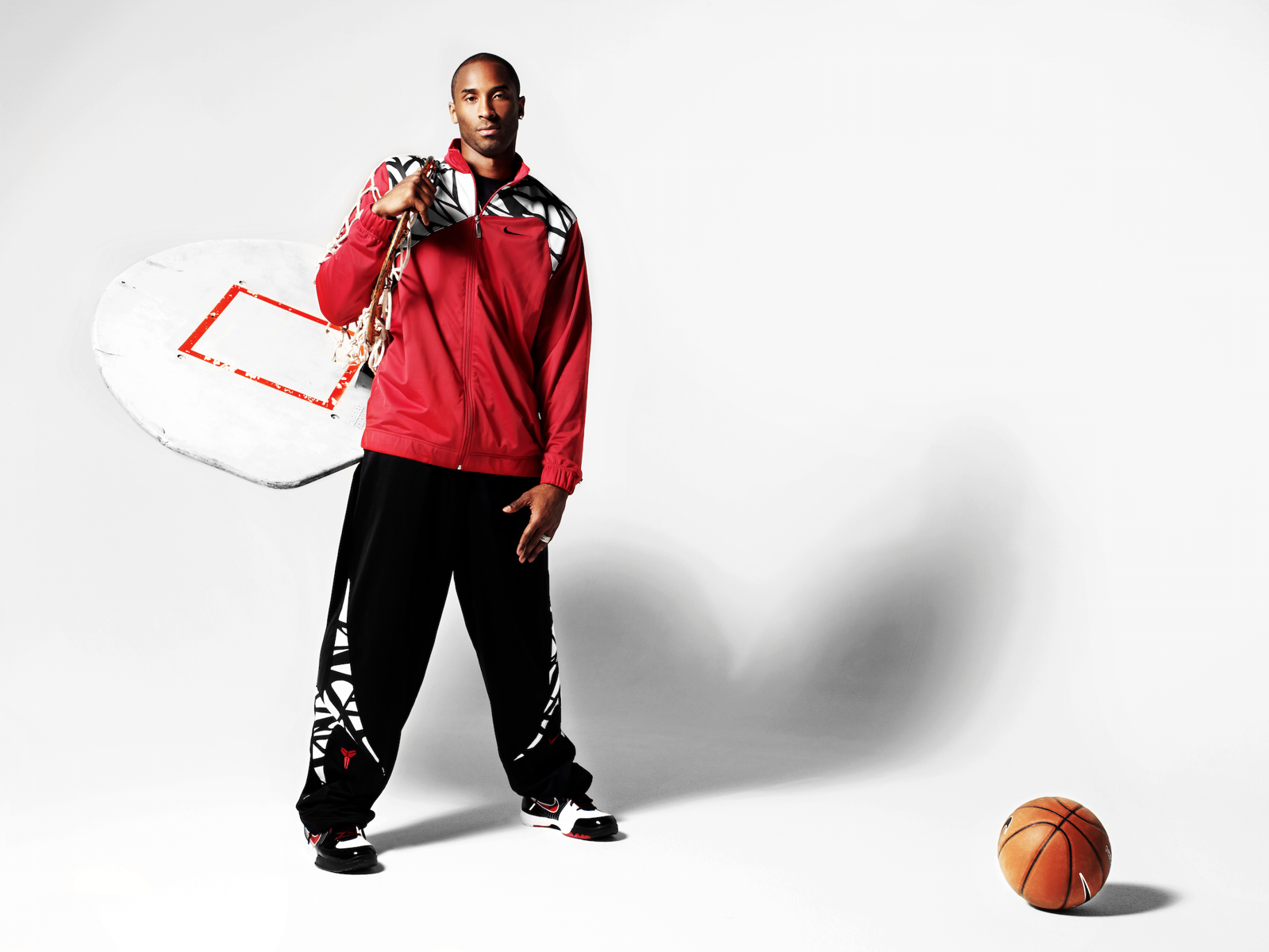 b7eca24fee92070e-kobe.png
