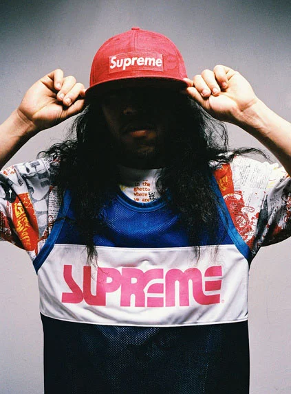 SUPREME_21.jpg