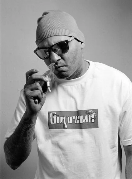 SUPREME_25.jpg