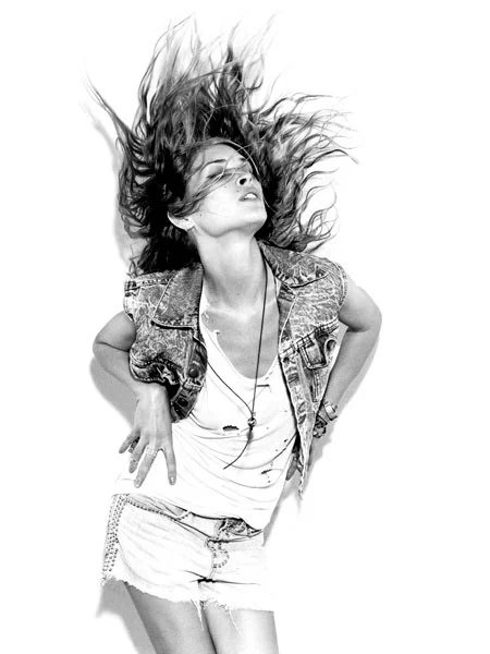 FASHION - CELEBRITY ONE_70.jpg