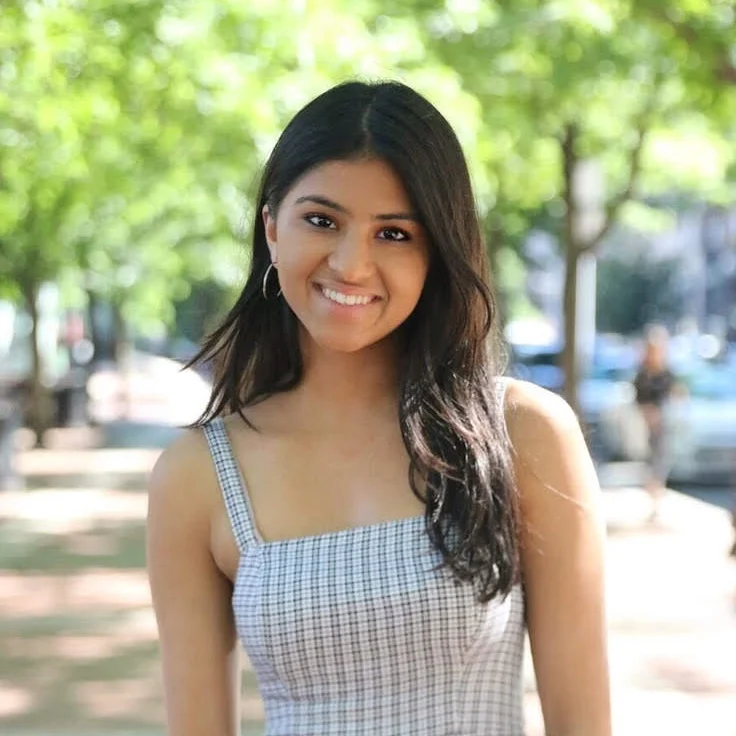 Professional Headshot - Maya Mutalik.jpg