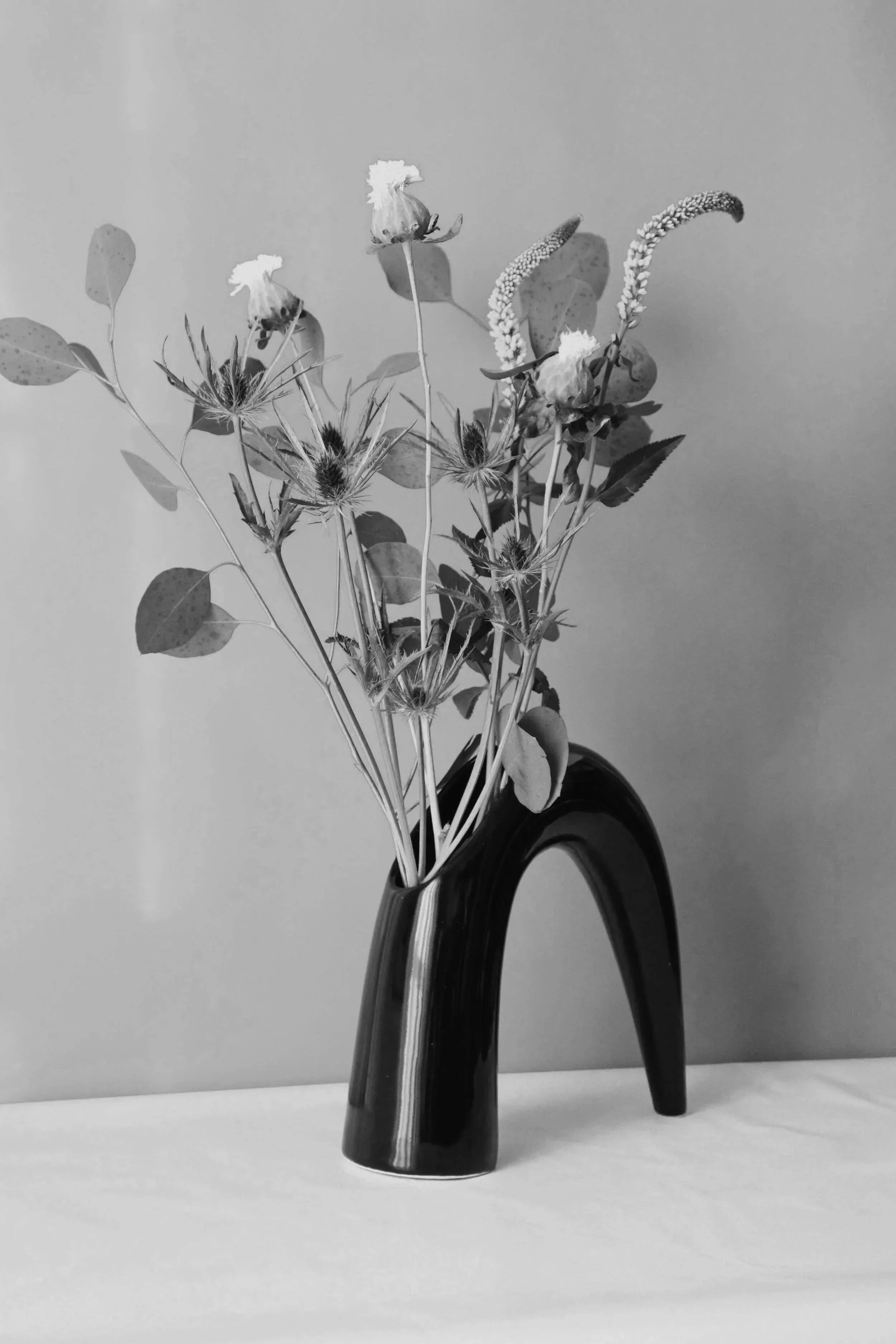 Toyo Arch Vase