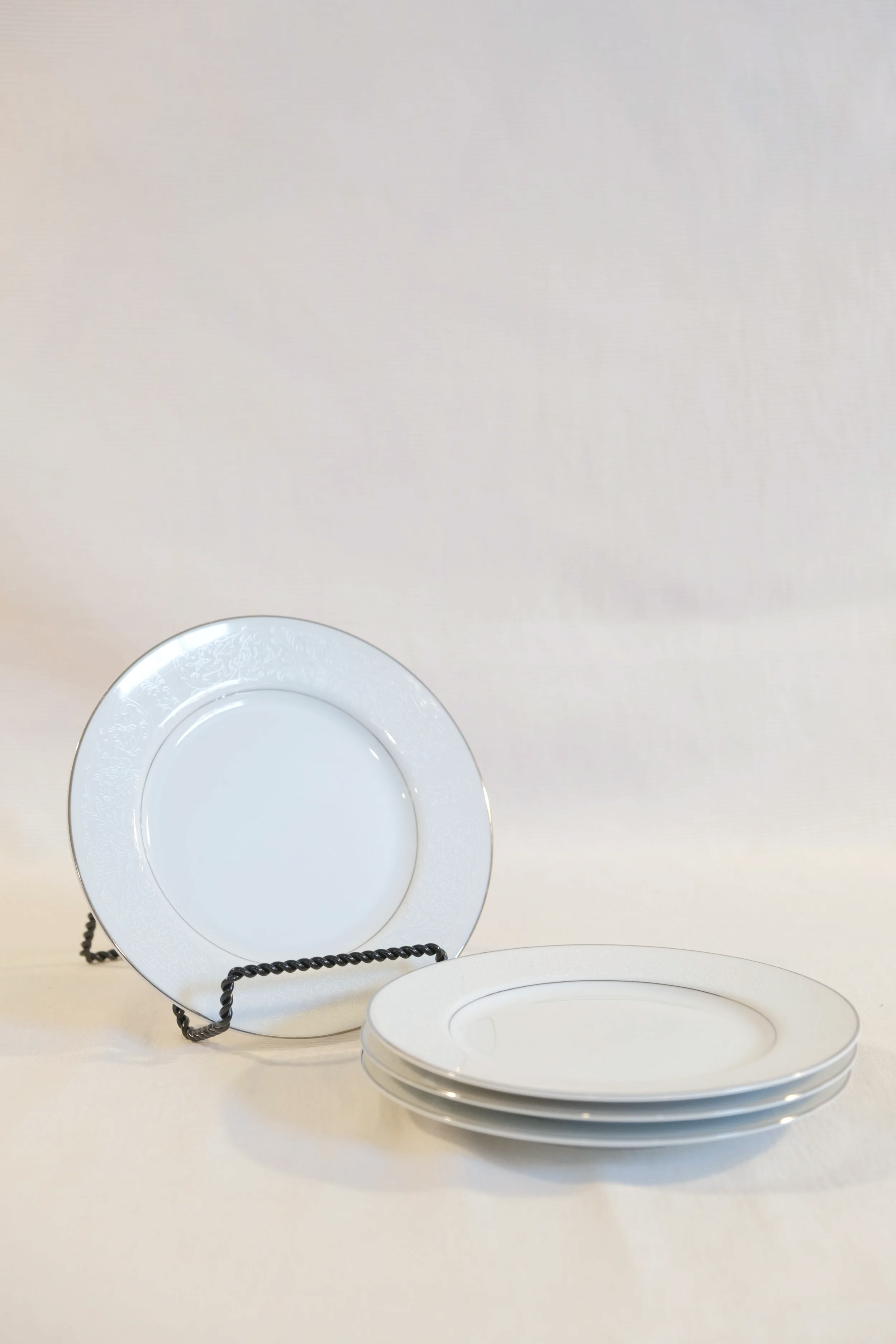 Brookwood Winter Lace Bread & Butter Plate