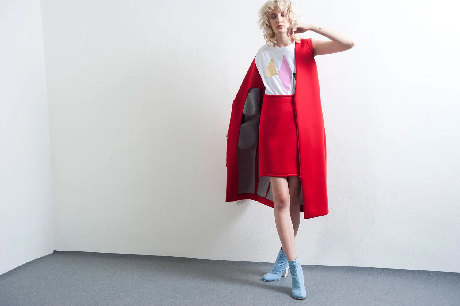 LOOK 3