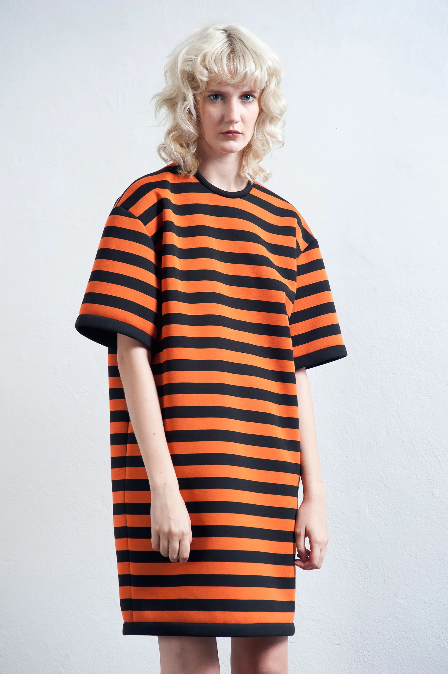 LOOK 33