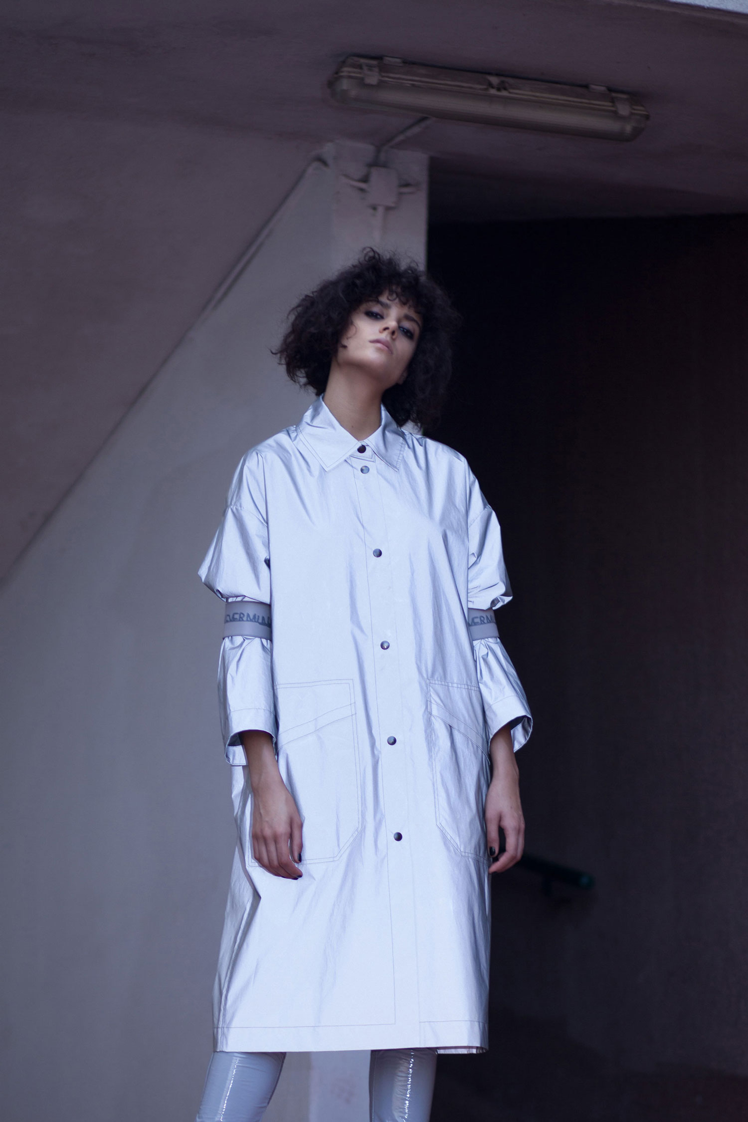 LOOK 10