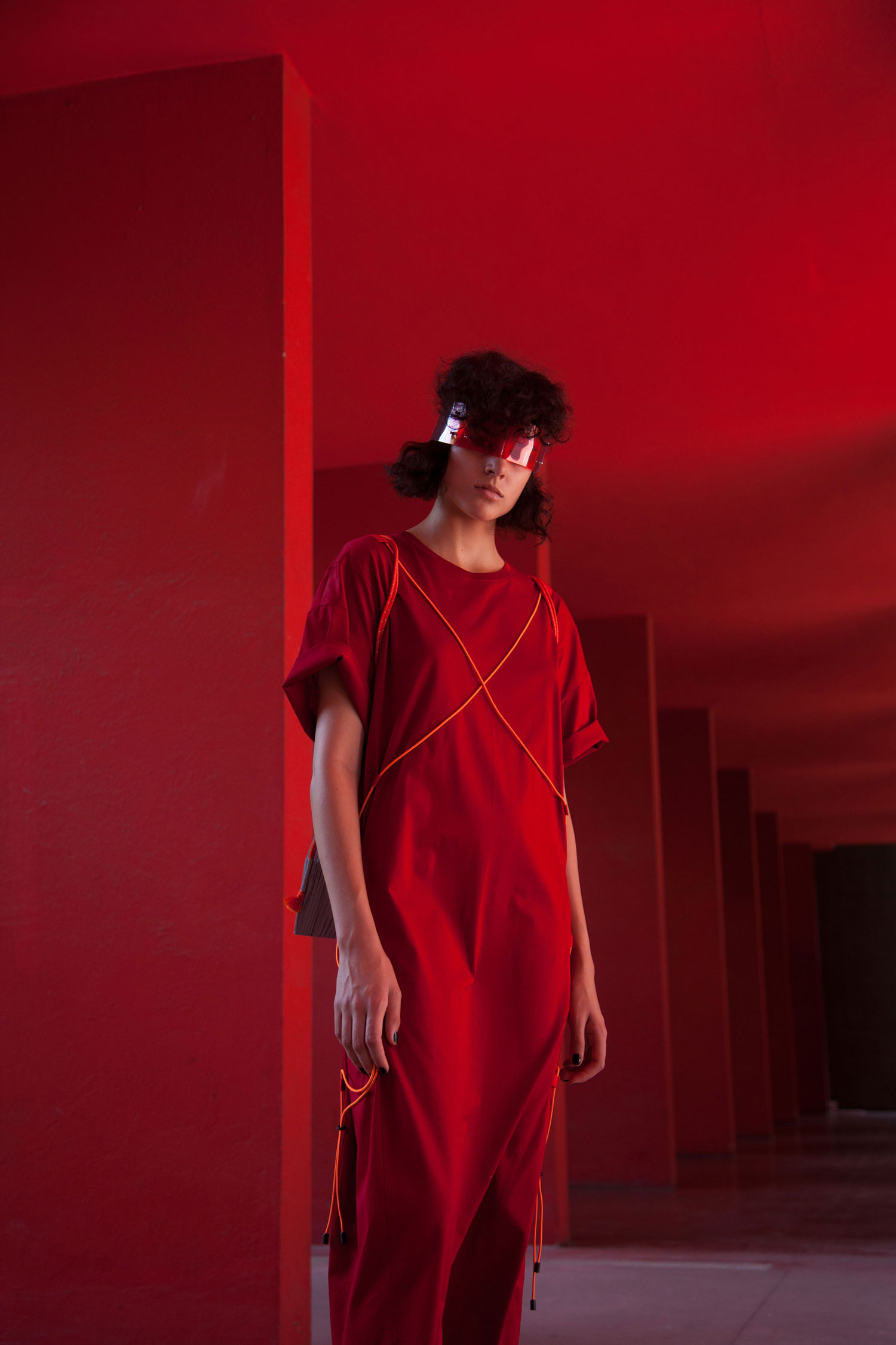 LOOK 12