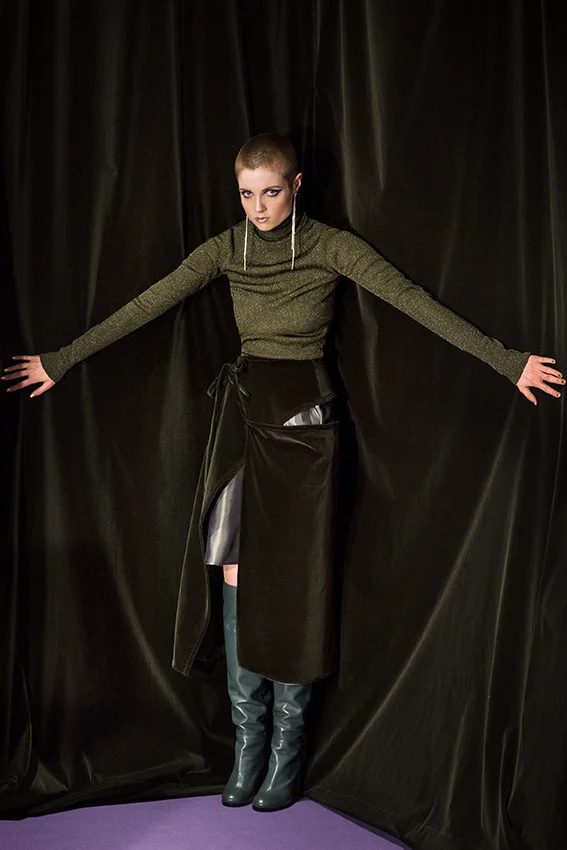 LOOK 23