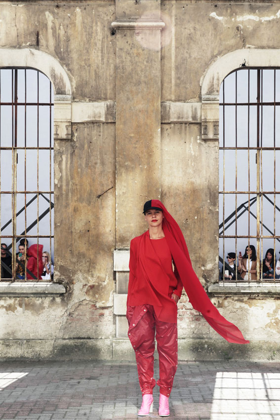 LOOK 8