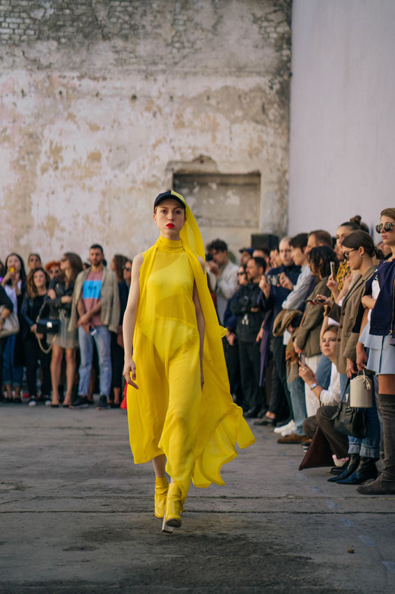 LOOK 33