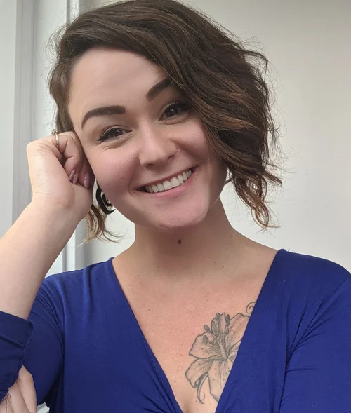 Tia_Larkin