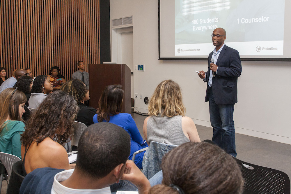 Camelback Ventures Demo Day_Kapor Center_08.04.2016_104.jpg