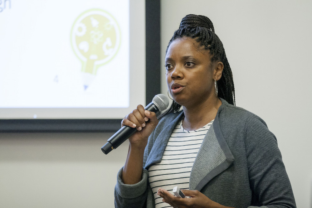 Camelback Ventures Demo Day_Kapor Center_08.04.2016_119.jpg