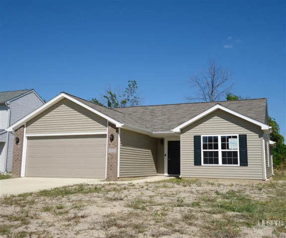 2032 Colter Cove - SOLD 11/3/11 Represented: Buyer List Price: $113,500 Sale Price: $109,500 Negotiated From Price: $4,000