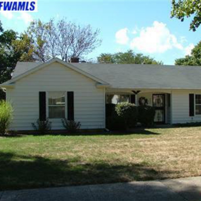 4940 Indiana Avenue - SOLD 10/3/11 Represented: Buyer List Price: $86,500 Sale Price: $83,500 Negotiated From Price: $3,000