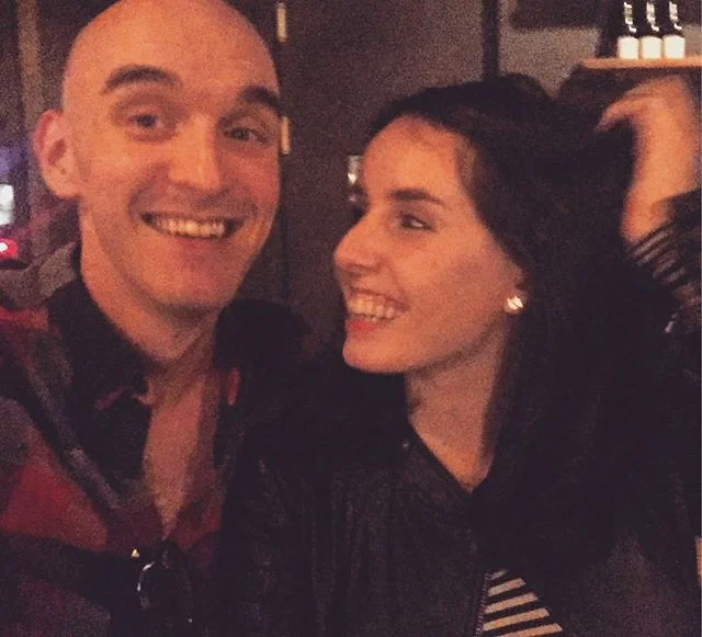 Went on our first date 1 year ago. Tonight we celebrated by debating which is best: Ruby Tuesdays or TGIFridays? #babe #babito #treegirl #newyork #nyc #thehighlands #anniversary #rubytuesday #tgifriday #chilis #chilirita #iloveny