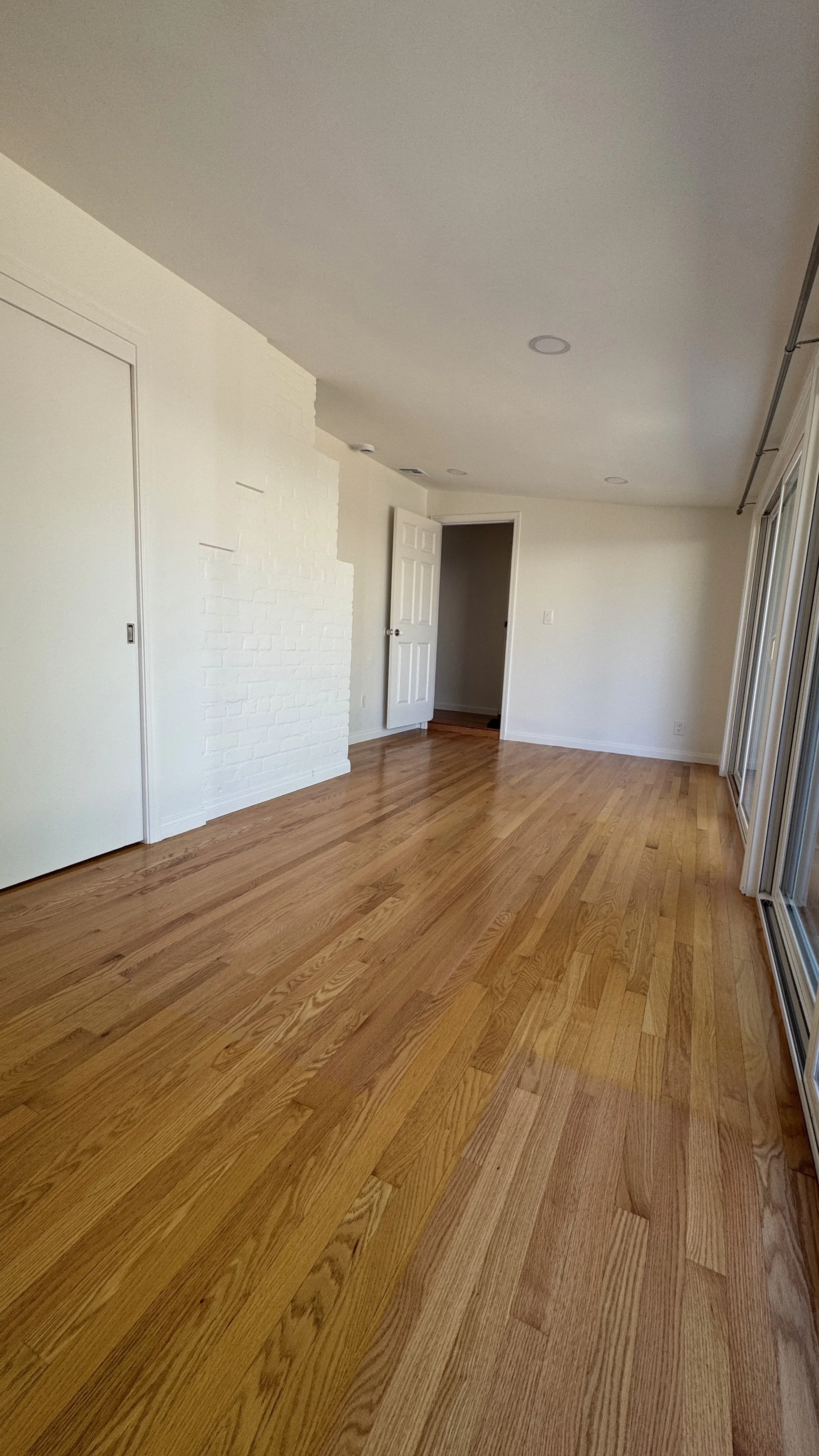 backbedroomtohallway.jpeg
