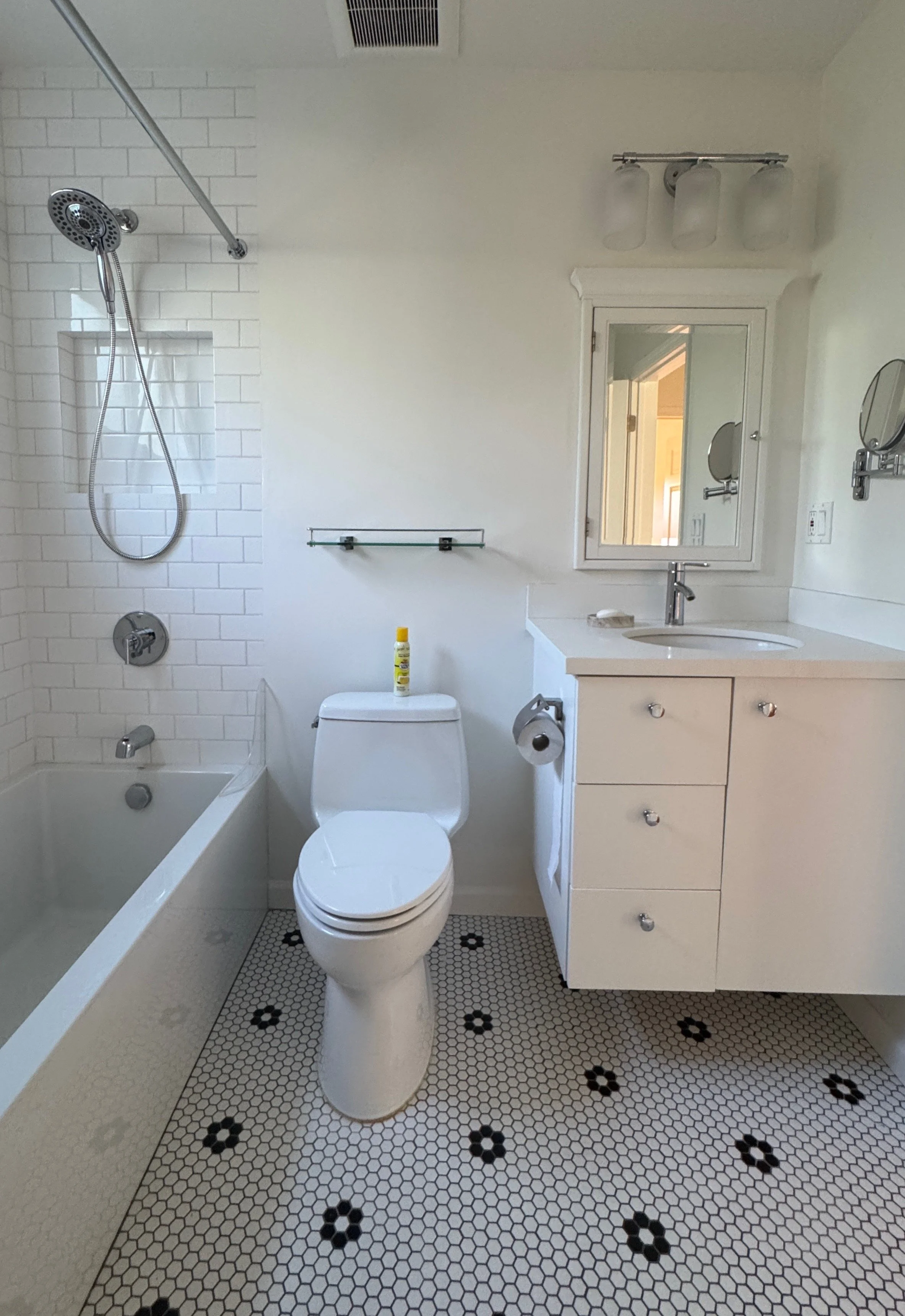 bathroom2.jpeg