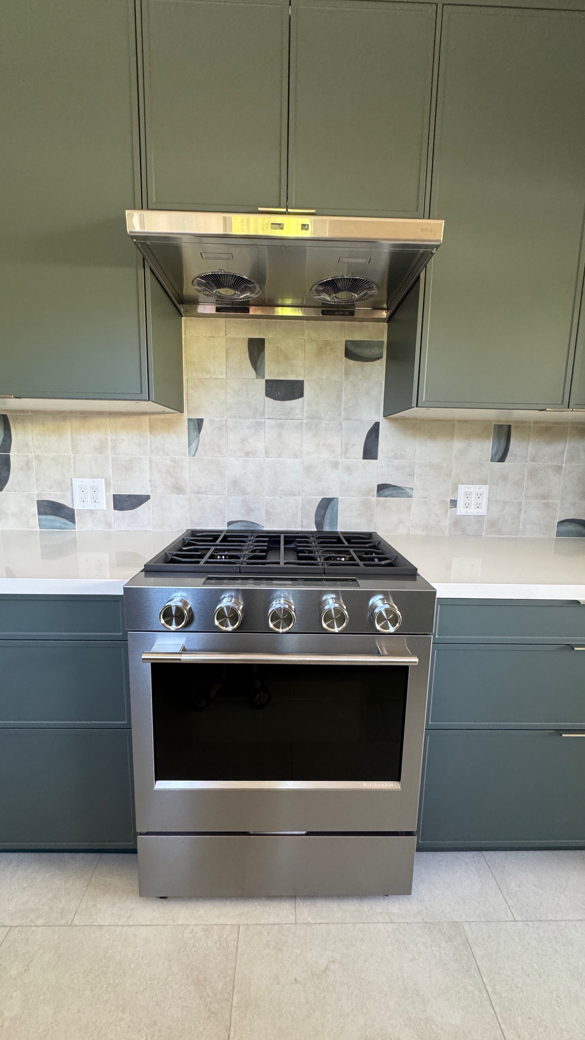 cooktopandbacksplash.jpeg
