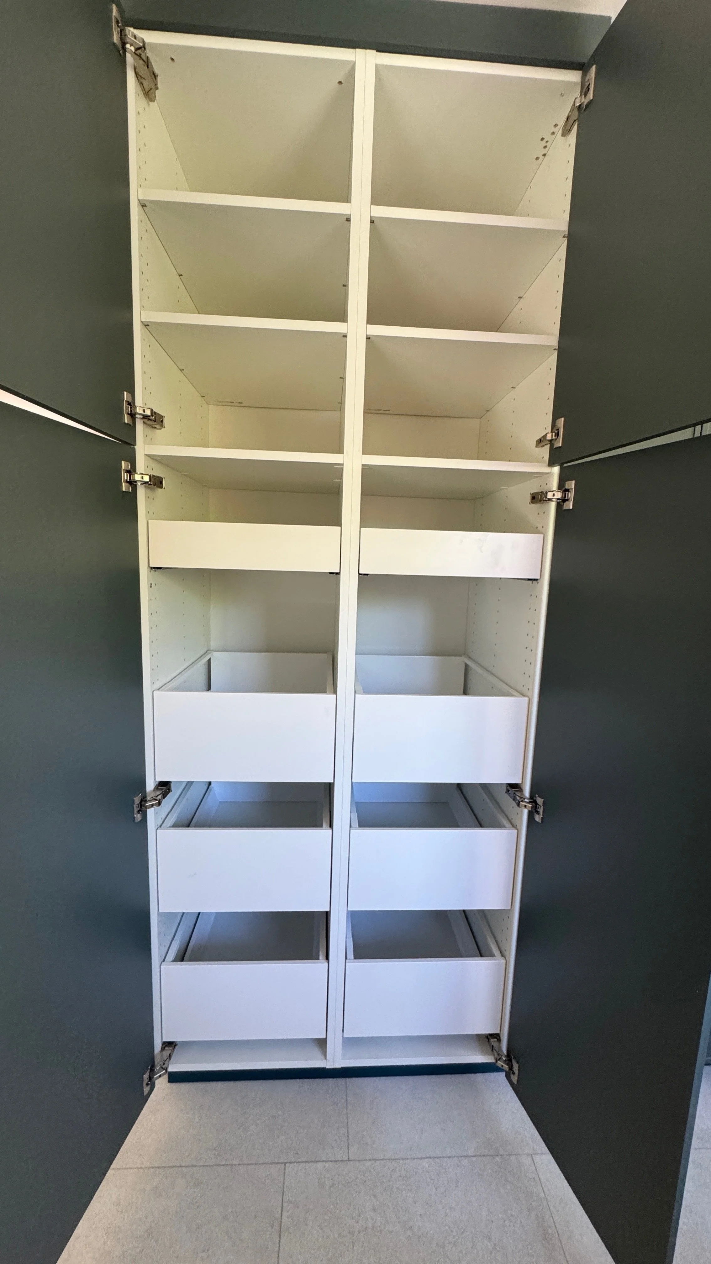 kitchenpantrystorage.jpeg