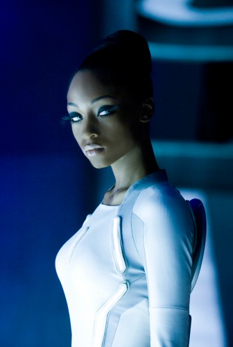 yaya-dacosta-tron-336x500.jpg