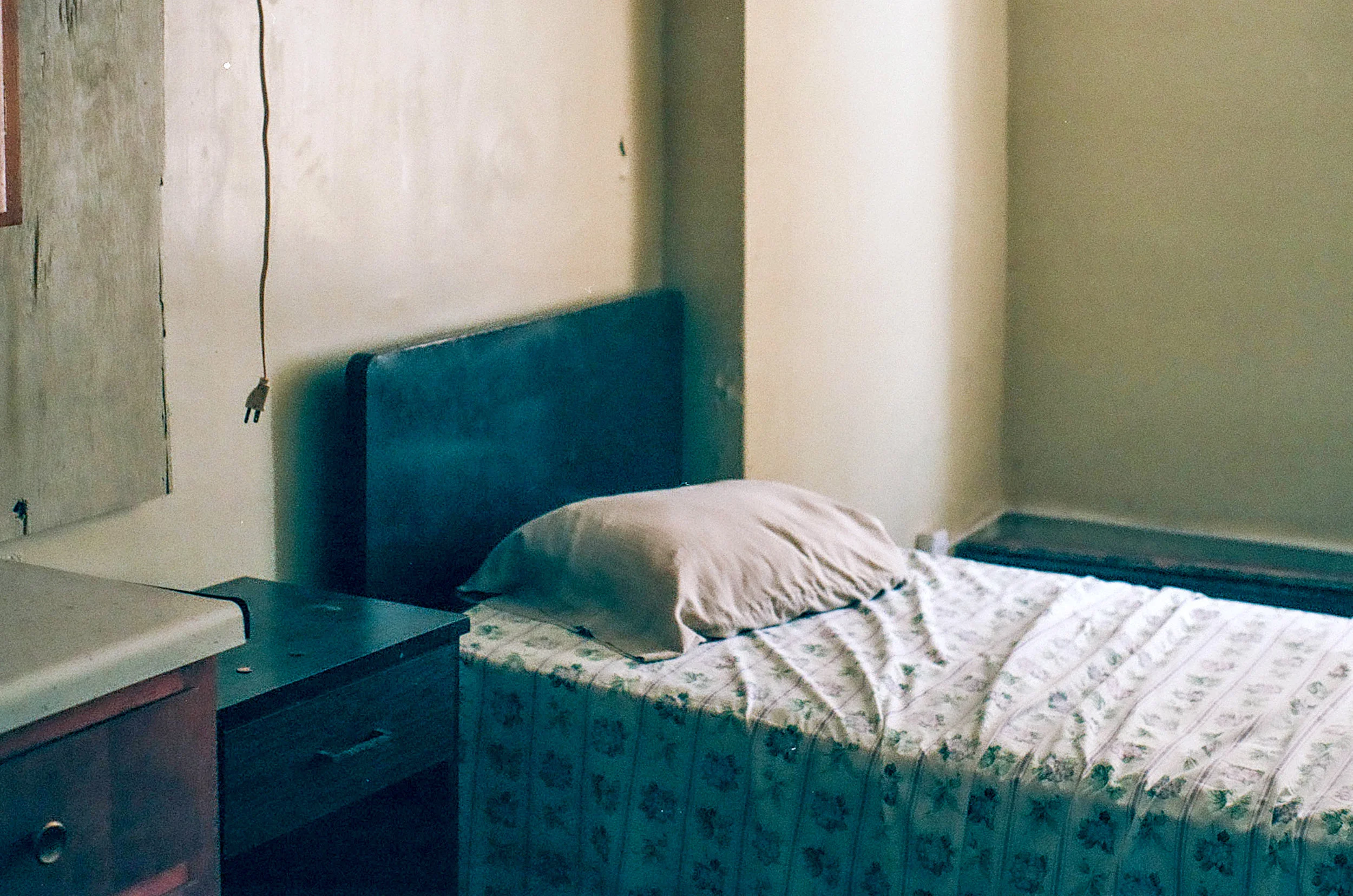 A bedroom at Edinburgh Manor. Photo by Hayley Anderson