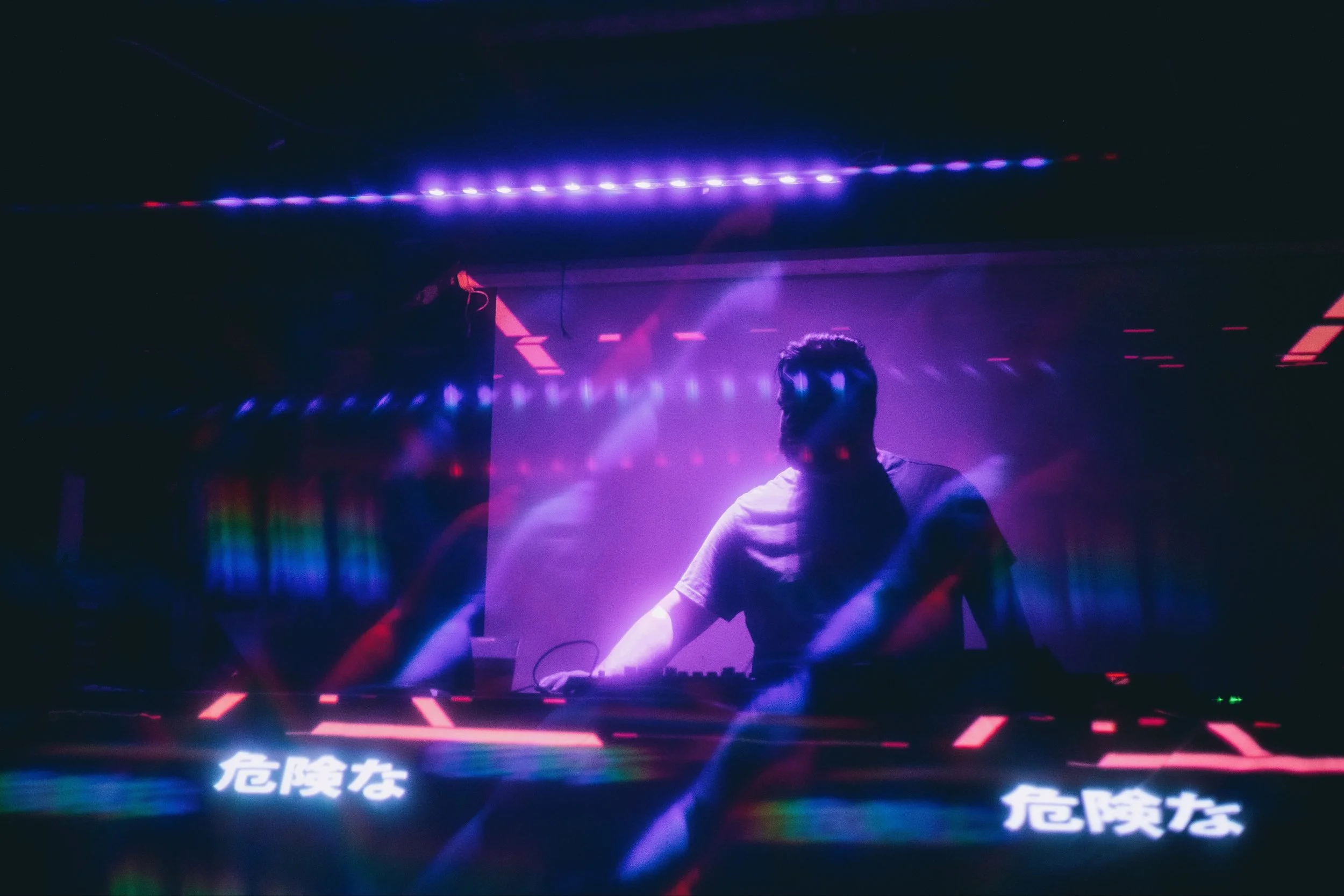 Com Truise, ford., &amp; Thoma at Gabe's: A Gallery