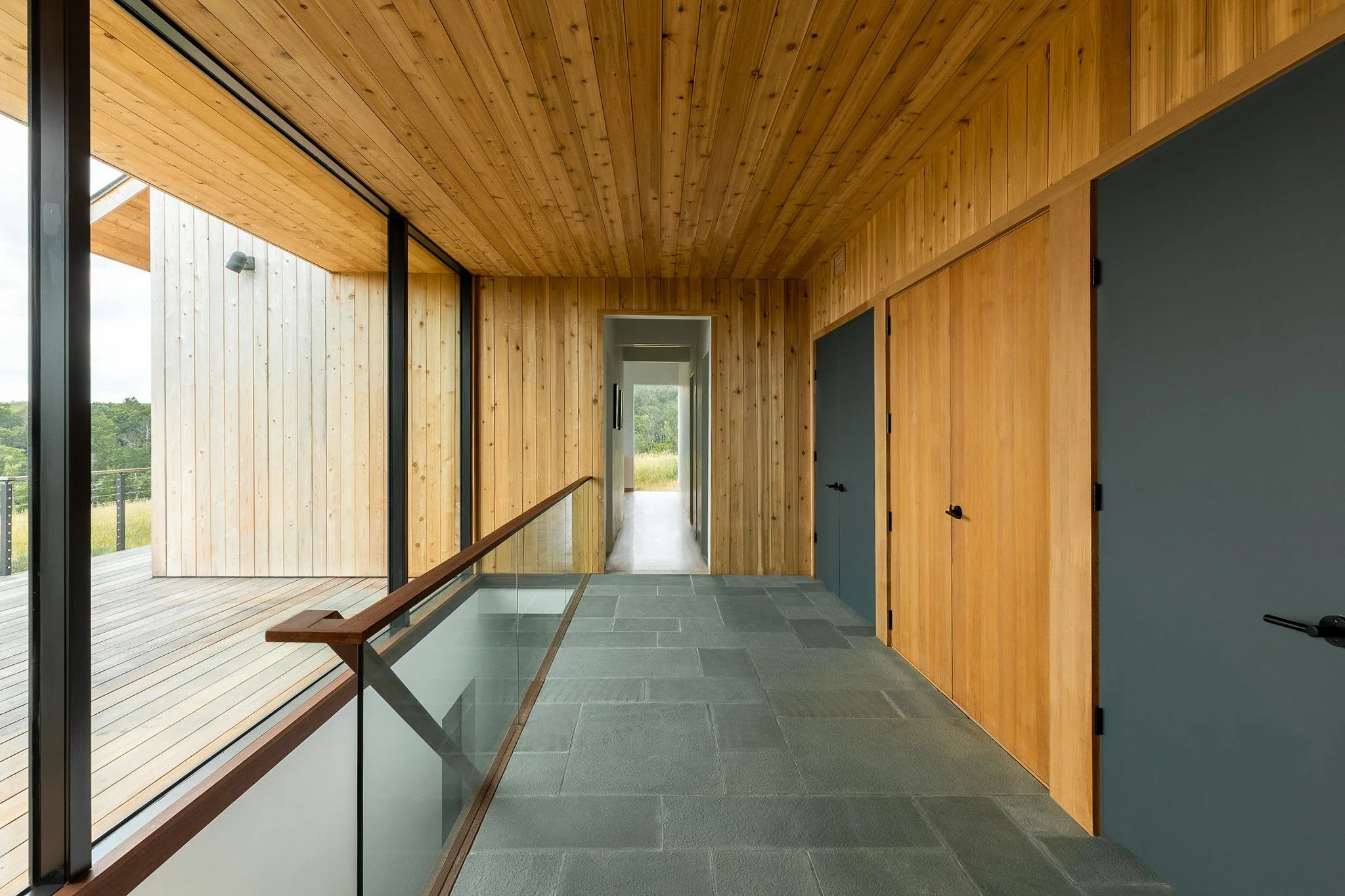 32 - Entry Hall.jpg