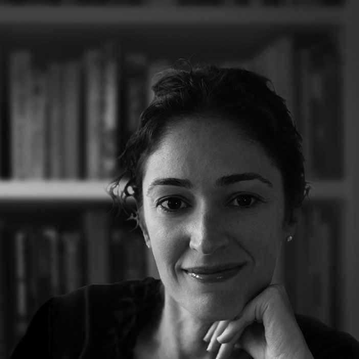 Deborah Adler Deborah Adler is an SVA alumnus who specializes in packaging, labeling, identity and information systems. For her SVA MFAD thesis, she redesigned the prescription pill bottle. A creative director at Target saw her work, secured the patent, and rolled out the product. “ClearRx” has since garnered great customer loyalty and been exhibited at MoMA. Her firm, Adler Designs, has worked with clients such as Dignity Health, First Aid Beauty, Lauren Merkin, Medline and Stony Brook University. Website: adlerdesign.com Twitter: @da_studio Instagram: @adlerdeb
