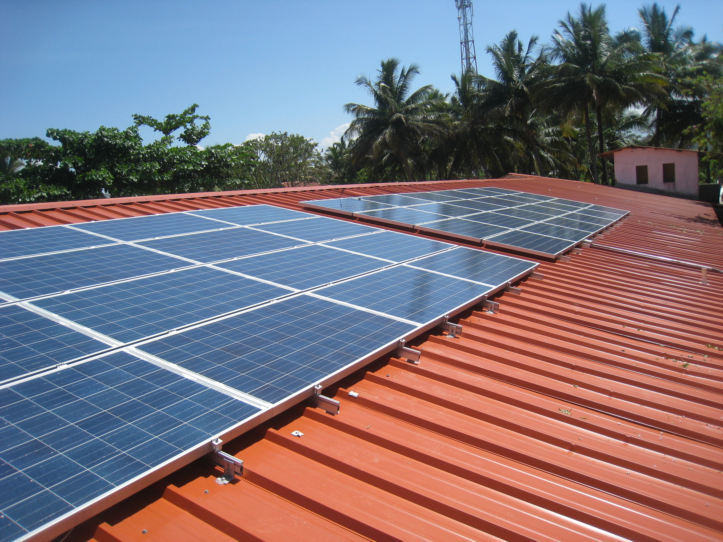 44 Solar Panels on Roof-Donated by SunEdison.jpg