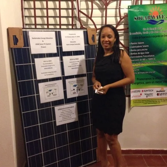 Raquel of Solarwave giving an educational talk during a celebration event of the completion of the project.