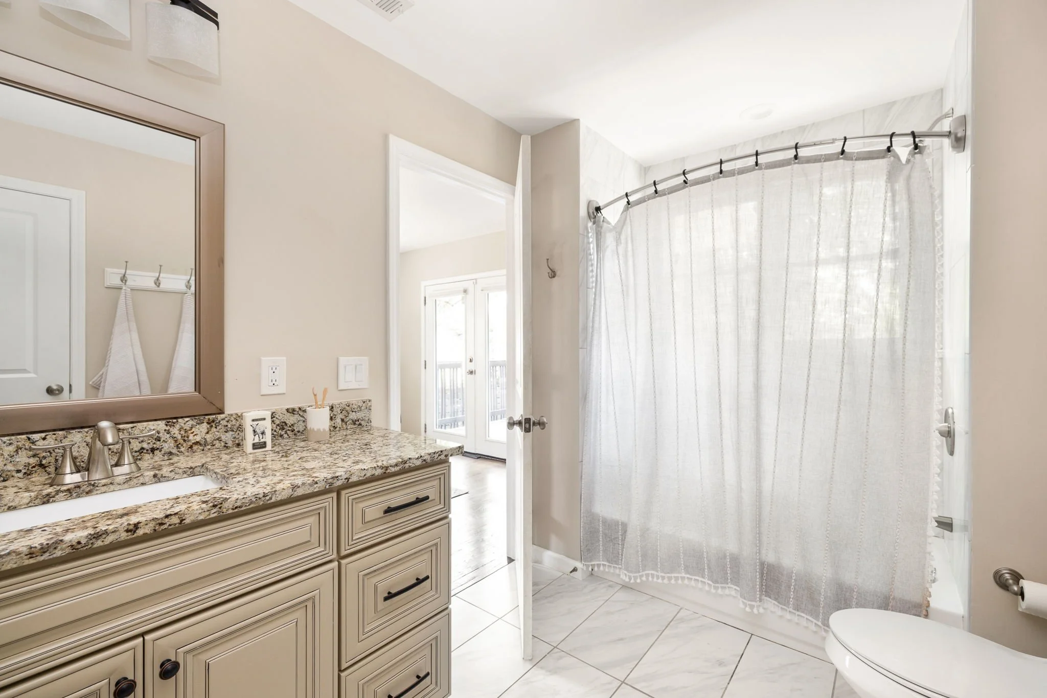 22-web-or-mls-20260423_216sisson_mac019.jpg