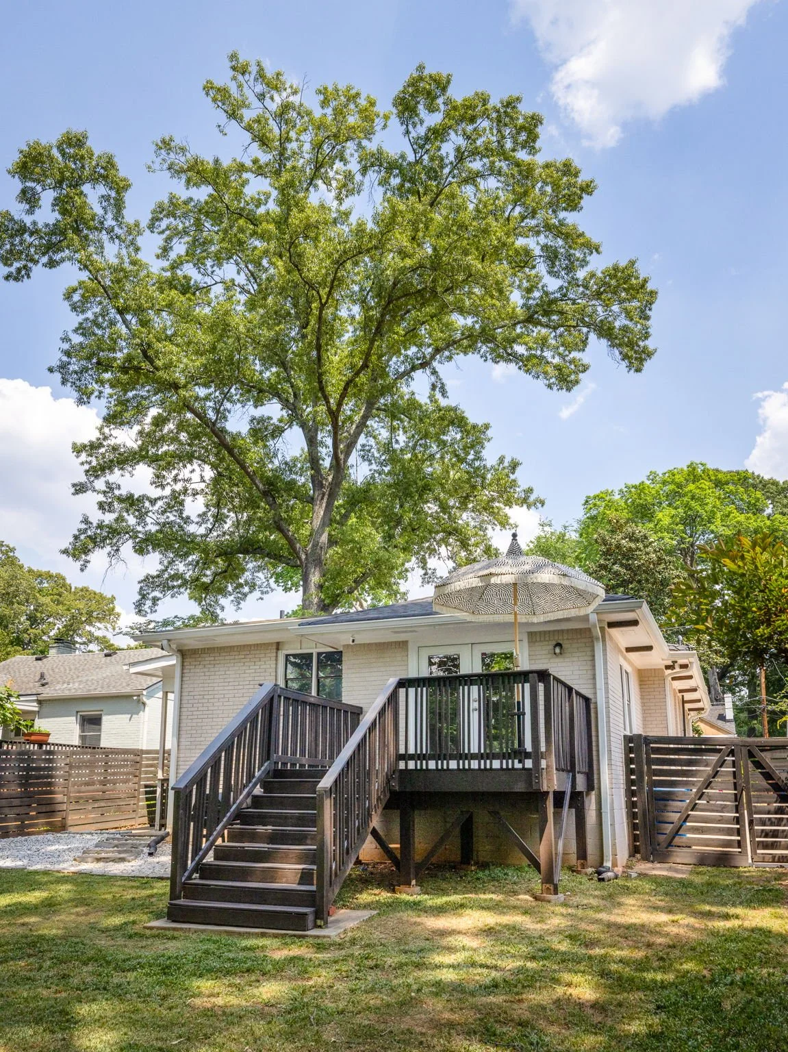 23-web-or-mls-20260423_216sisson_mac024.jpg