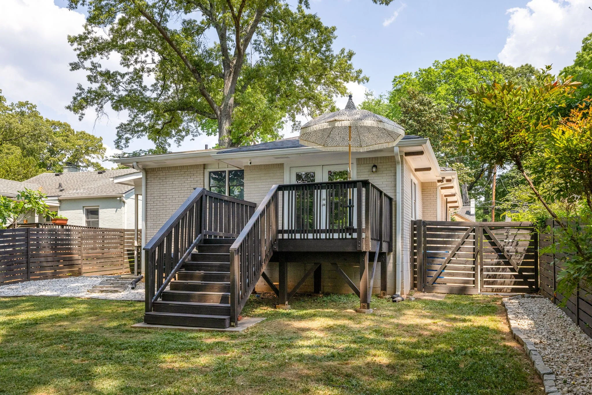 24-web-or-mls-20260423_216sisson_mac023.jpg