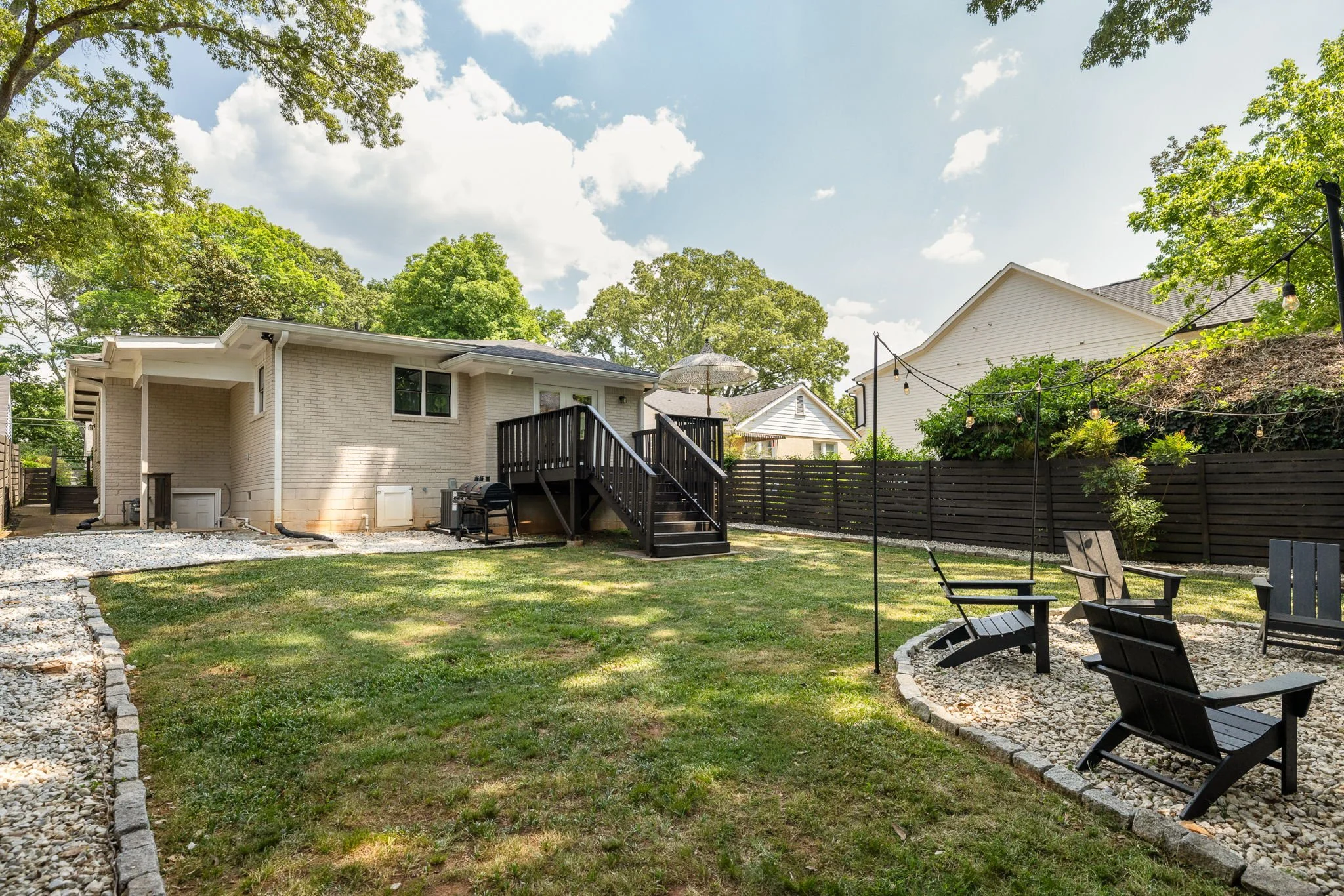 31-web-or-mls-20260423_216sisson_mac026.jpg