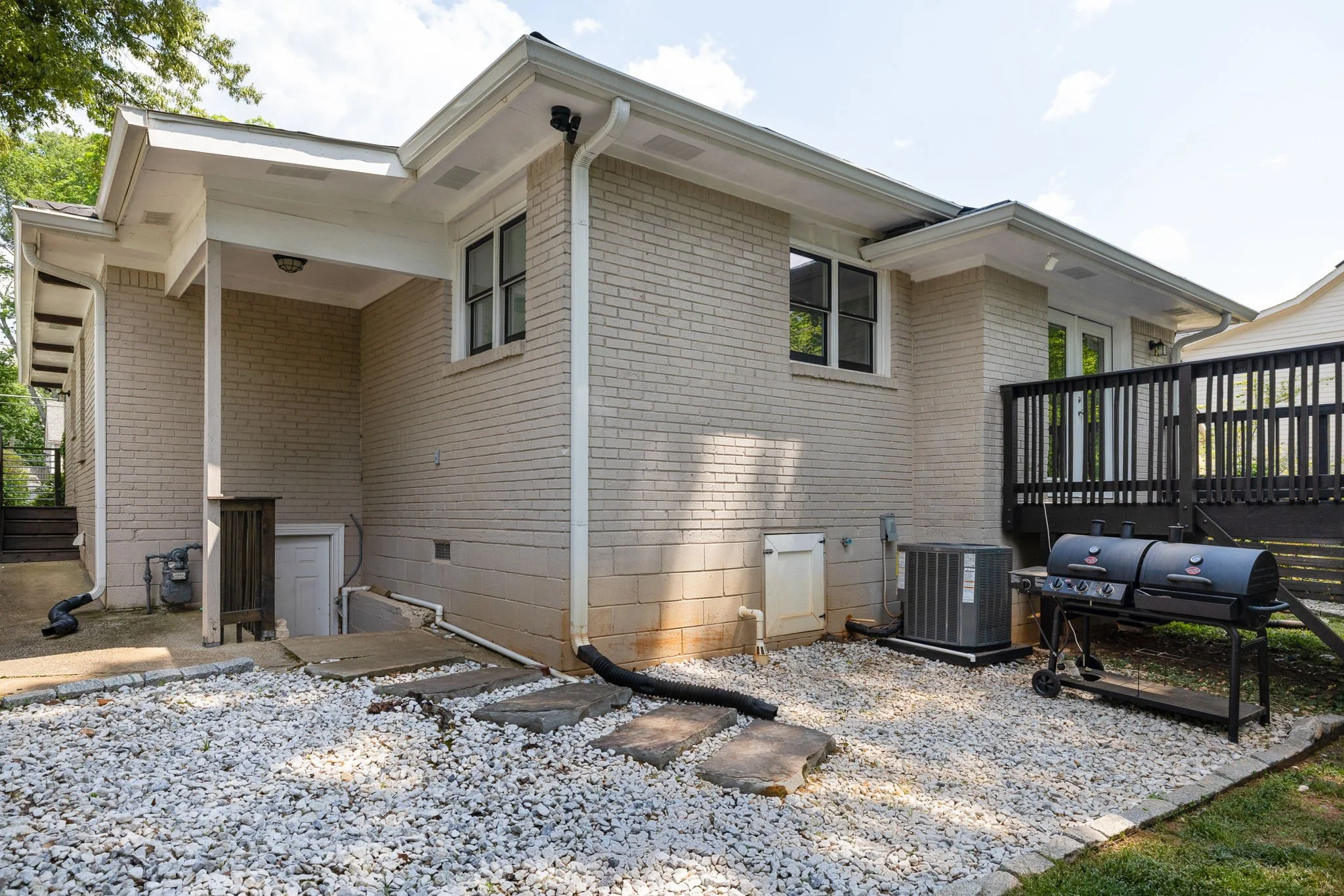 37-web-or-mls-20260423_216sisson_mac027.jpg