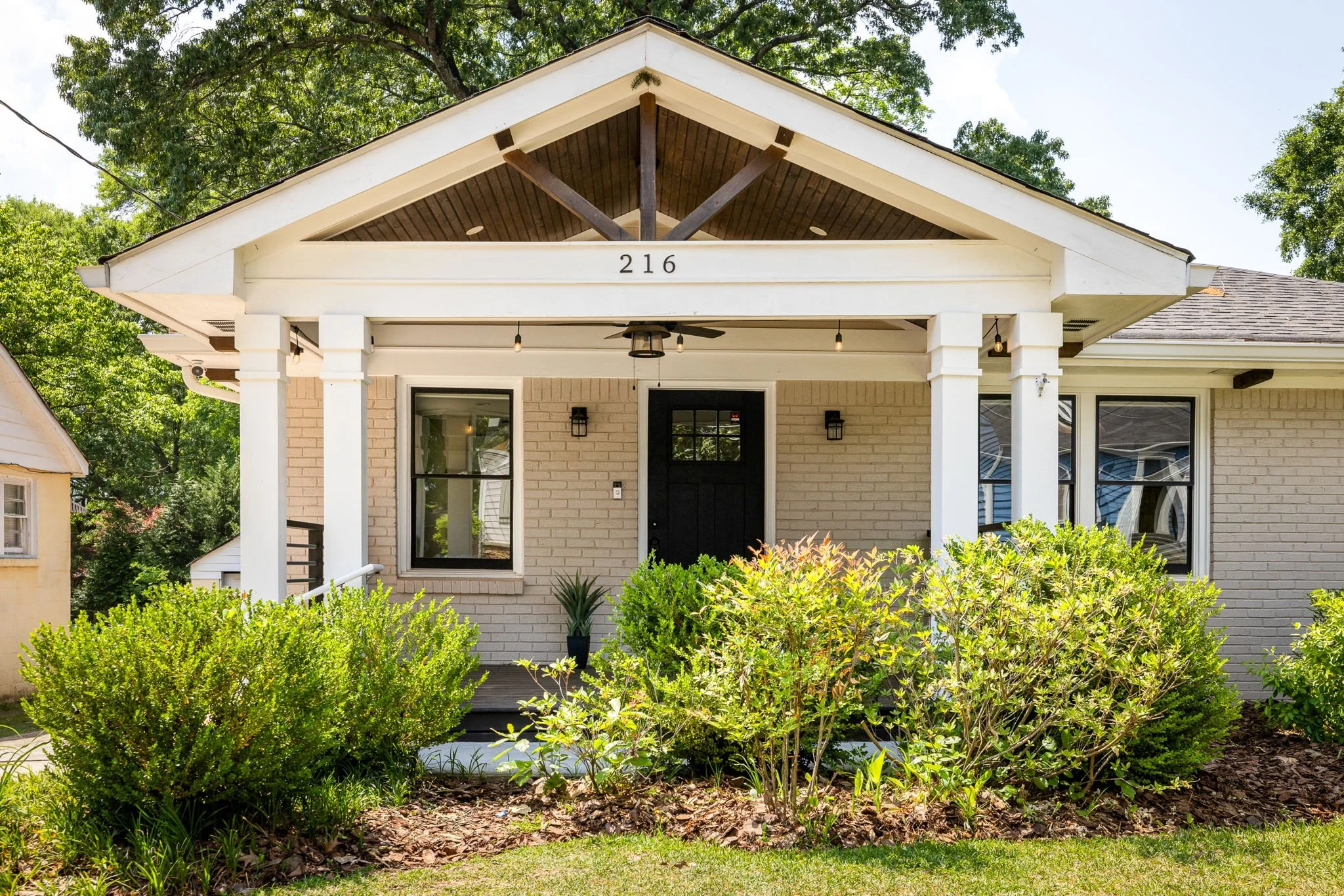 40-web-or-mls-20260423_216sisson_mac033.jpg