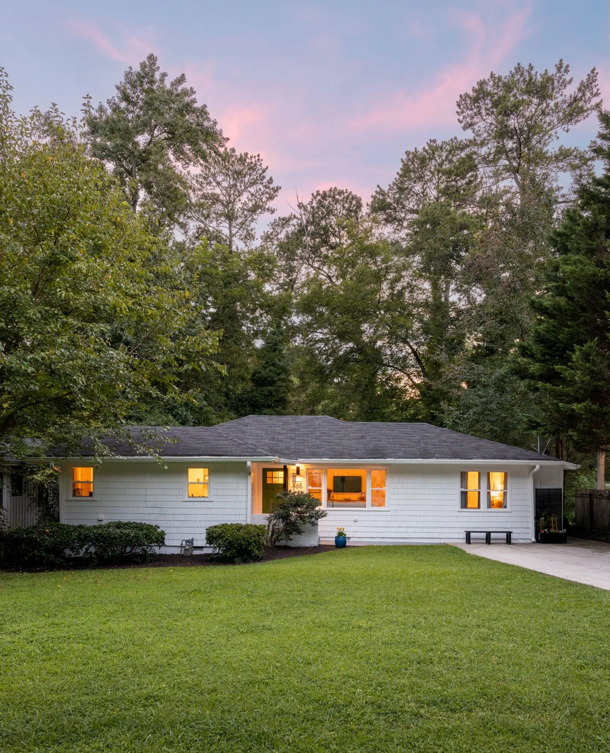 865 Stokeswood Ave SE // East Atlanta