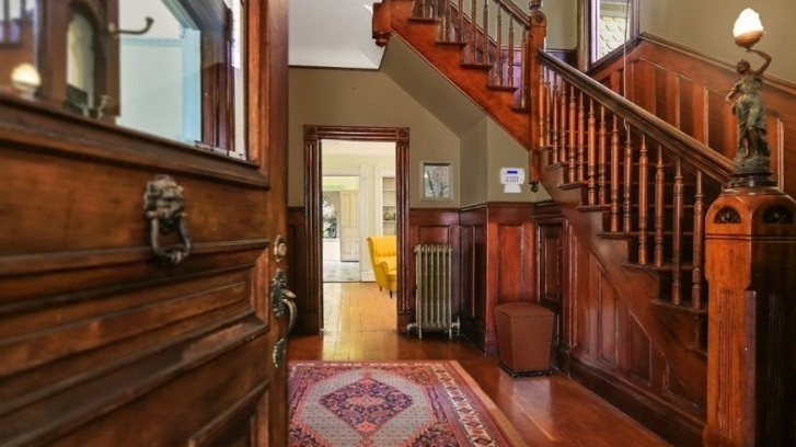 1703 19th Avenue, Oakland Listed for $750,000 | 9 offers REPRESENTED THE SELLER: www.1703-19thAve.com