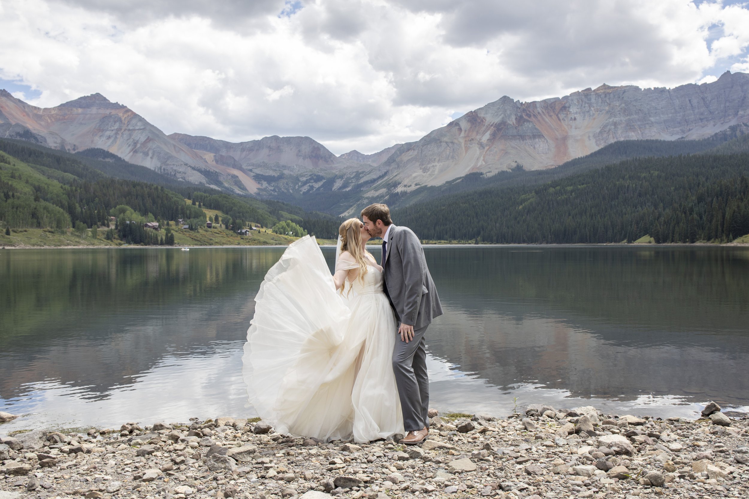 Trout Lake Summer Elopement