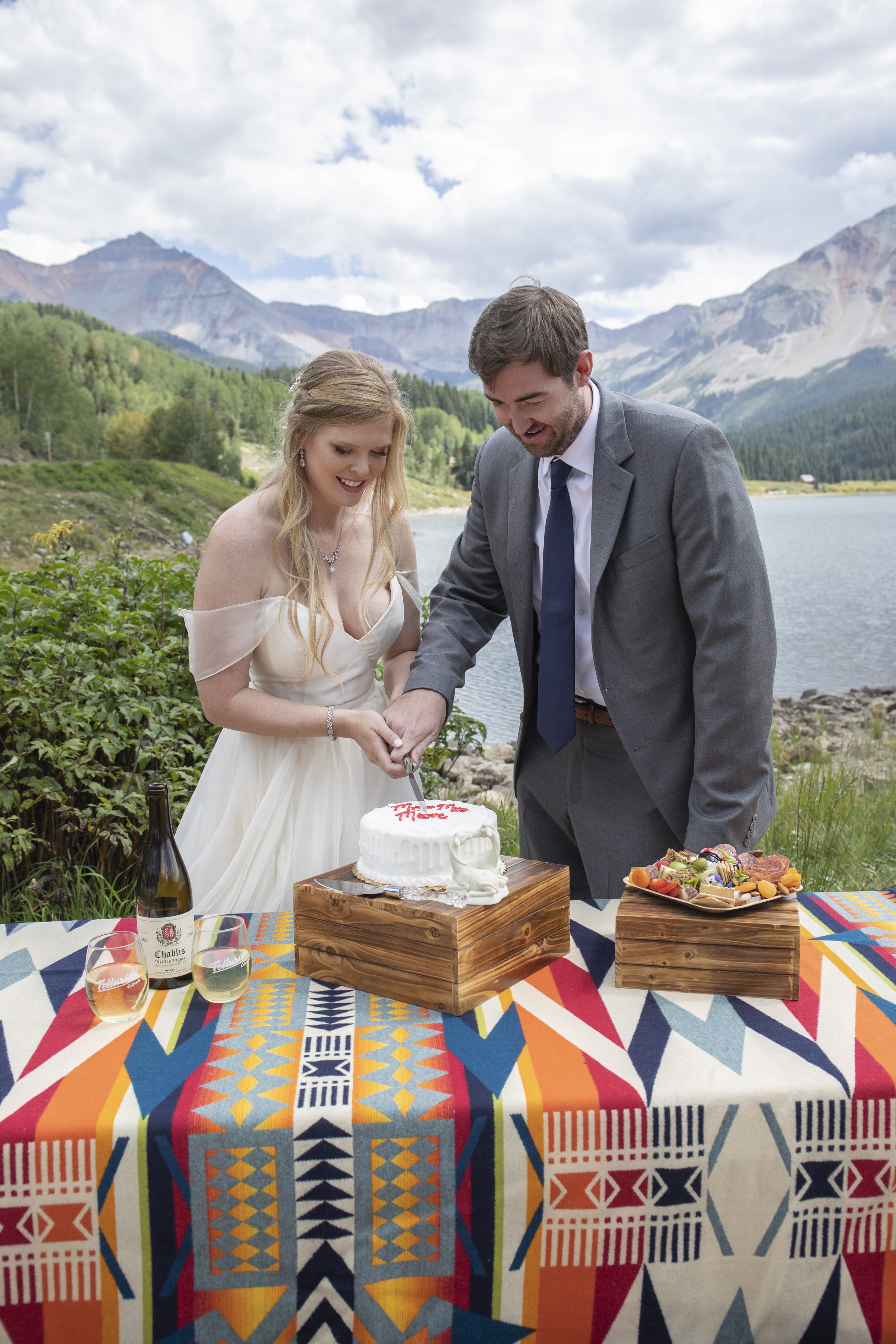 Trout Lake Summer Elopement